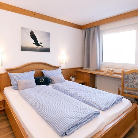 Kaeserstube Ferienwohnungen Tannheim Buitenkant foto