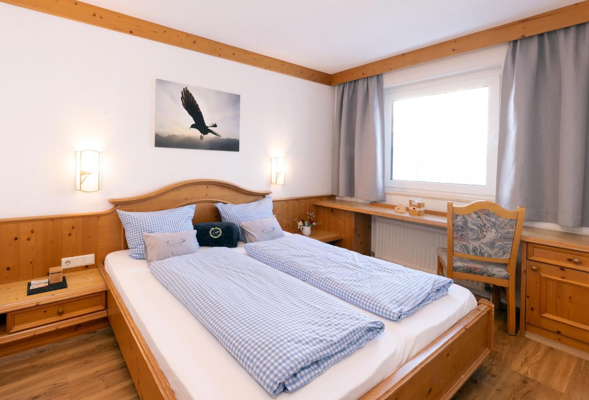 Kaeserstube Ferienwohnungen Tannheim Buitenkant foto